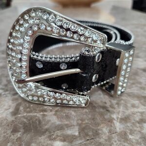 Elegant Black and Silver Rhinestone Belt
